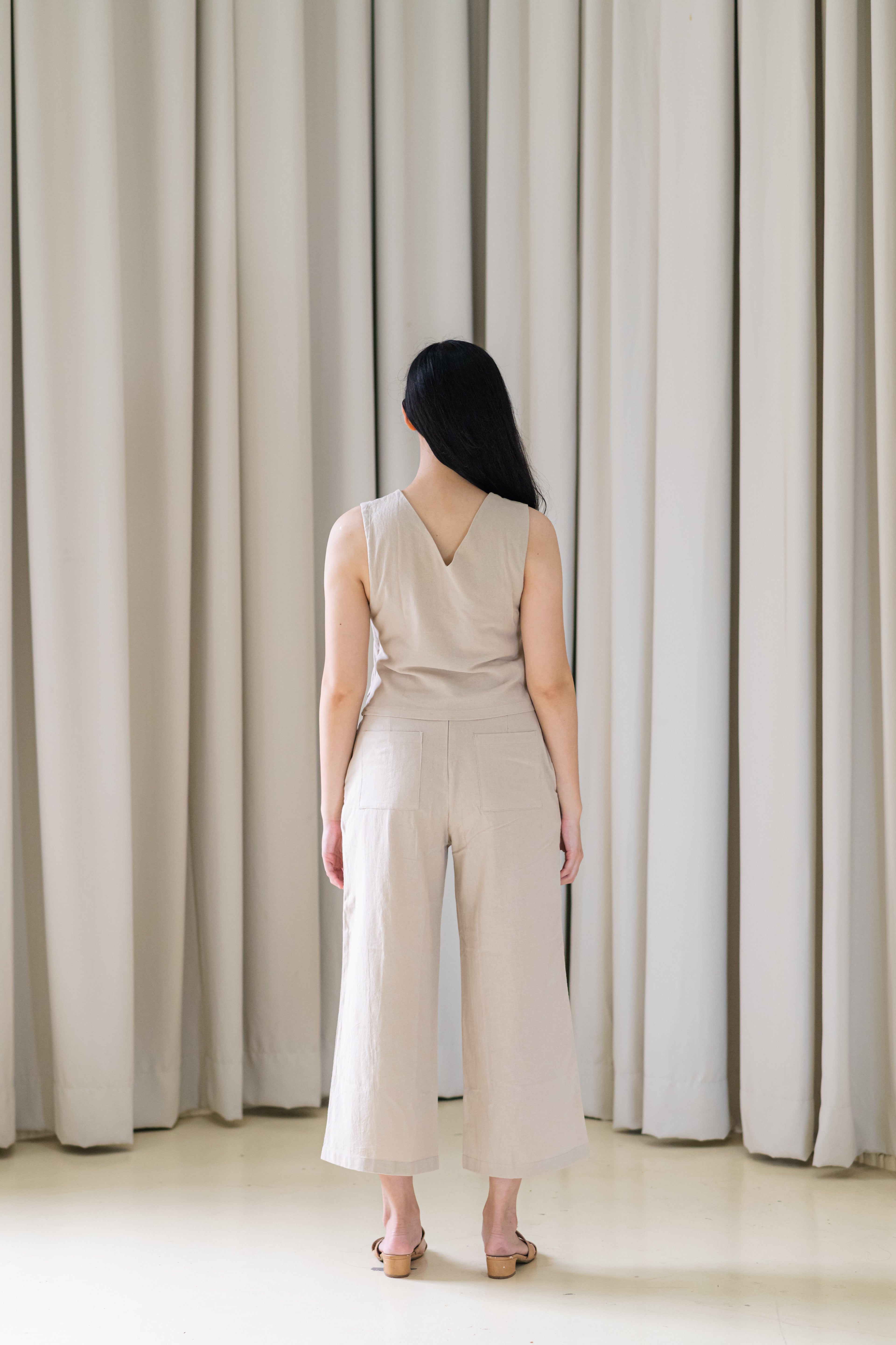 Evergreen Reversible Top - Sand